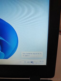 Acer Aspire E15 E5 571G - 3