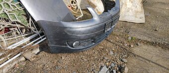 Přední nárazník Touran - 3