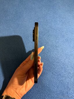 iPhone 16 PRO Black Titanium - 3