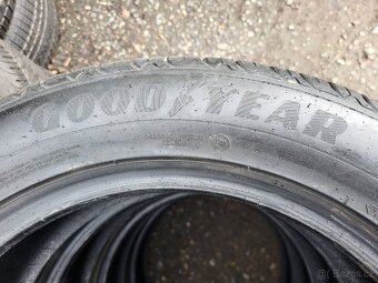 225 55 18" 102V  GoodYear - 3