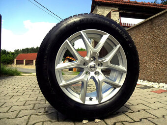 ZIMNÍ ORIGINÁL VOLVO 18" pneu 235/60R18 Dunlop - 3
