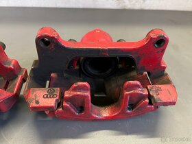 Octavia 2 RS 312mm přední brzdy třmeny a držáky - 3