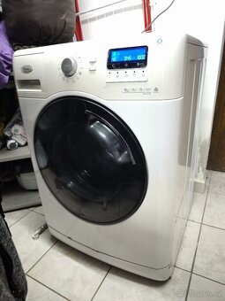 Pračka Whirlpool 6sense - 3