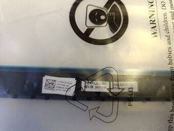 Rámeček LCD, Dell Vostro 3510 3520 3525 Inspiron 15 - 3