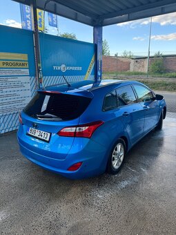Hyundai i30 LPG - 3
