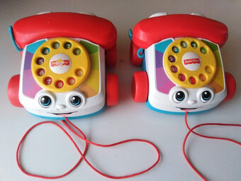 Vláček se zvířátky a zvuky a Fisher-Price Tahací telefony. - 3