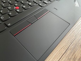 Lenovo TPad X1 Carbon 8th - luxusní LCD 3840x2160, 16GB RAM - 3