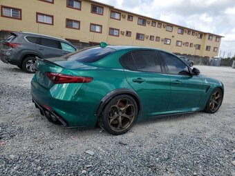 ALFA ROMEO GIULIA QUADRIFOGLIO - 3