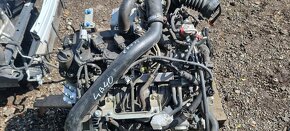 Motor mitsubishi 1,5t 4B40 - 3
