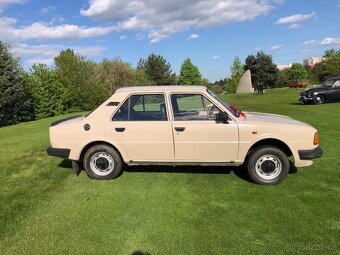 ŠKODA 105 L r.v.1988 najeto:70.604km - 3