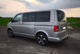 VW Multivan Highline T5.1 - 4Mot Automat - 132kW - 3