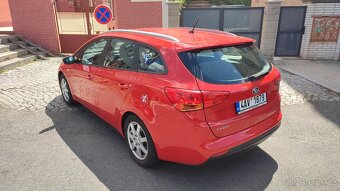 KIA Ceed SW, kombi, 1.6 benzin, 2015, 115tis. km - 3
