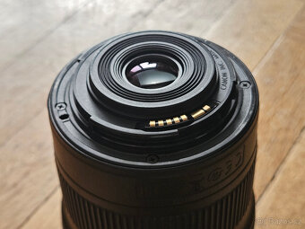 Canon EF-S 10-18mm f/4-5.6 - 3