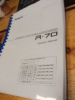Automatický bubeník Roland R-70 Top stav - 3