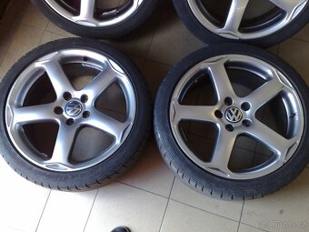 alu kola 5x112 r18 original vw 225/40/18 - 3
