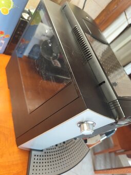 Prodám automatický kávovar Jura F50 - 3