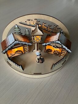 Vánoční obchod- dekorace - 3