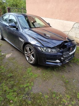 Jaguar XE 2.0D 132kw 4x4 2017 - 3