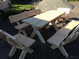 Krásný nový  masivní zahradní set - 3