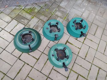 STOJAN NA VÁNOČNÍ STROMEČEK - 3