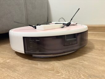 Robotický vysavač ETA - 3