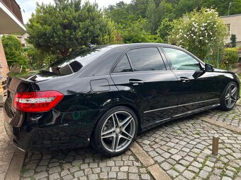 Mercedes e300 - 3