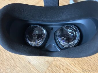 Meta Quest 2 64GB - 3