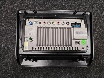 Originální autorádio Isuzu D-max multimédia kit OEM - 3