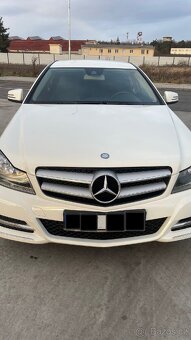 Mercedes Benz C180 kupé - 3