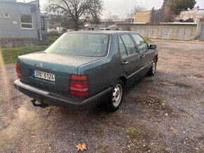 Lancia Thema 2.0i - 3