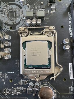 I5 9400f procesor k němu chladič a deska B365M PRO-VHD - 3