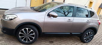 QASHQAI 1,6i - 3