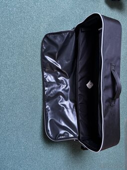 Úložný box na zadní okno VW T5/T6/T6.1 - 3