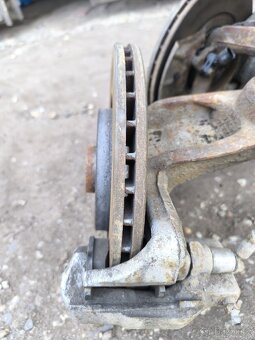 Přední tlumiče s novými brzdy škoda Octavia 1 - 3