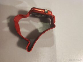 Prodám Apple Watch 6 40mm červené - 3