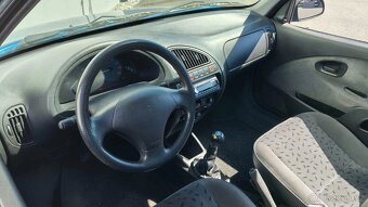 Citroen Saxo 1,4 i 16v 55 kW - 3