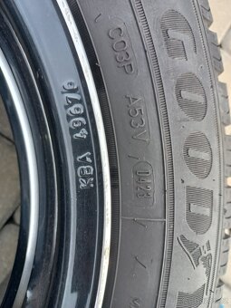 letní pneu Goodyear Efficient Cargo 2 215/60/17C 109/107T - 3