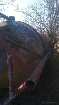 Prodám laminátové silo na obili 20m³ - 3