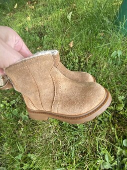UGG velikost 22 - 3