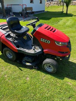 Zahradní traktor SECO - 3