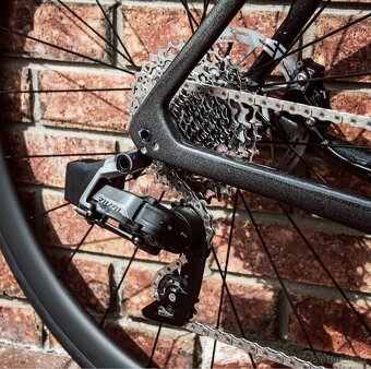 TREK Emonda SL 6 AXS etap Karbon 2023 - SRAM Rival AXS 2x12 - 3