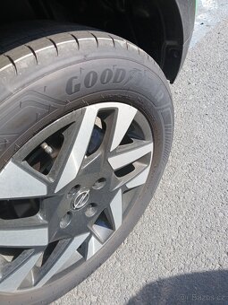 Prodám nové pneumatiky Goodyear - 3