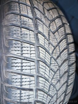 Alu kola se zimními pneumatikami. - 3