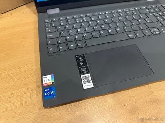 Lenovo IdeaPad Flex 5 15ITL05 i5-1135G7 8GB RAM 256GB SSD - 3