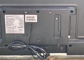 Philips 32PHS4503 s vadou zdroje - 3