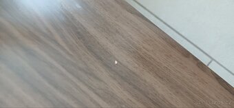 Televizní stolek - 3