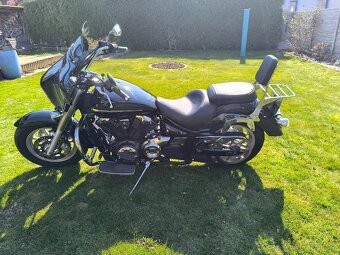 Yamaha XVS 1300A - 3