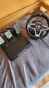 Thrustmaster t248 × Pedály T3PM - 3