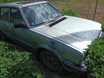 Honda Civic sedan - 3