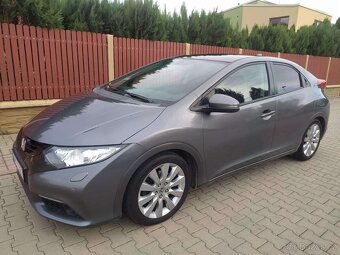 Honda Civic 2.2i-DTEC 110kW Exekutive plná výbava najeto 171 - 3